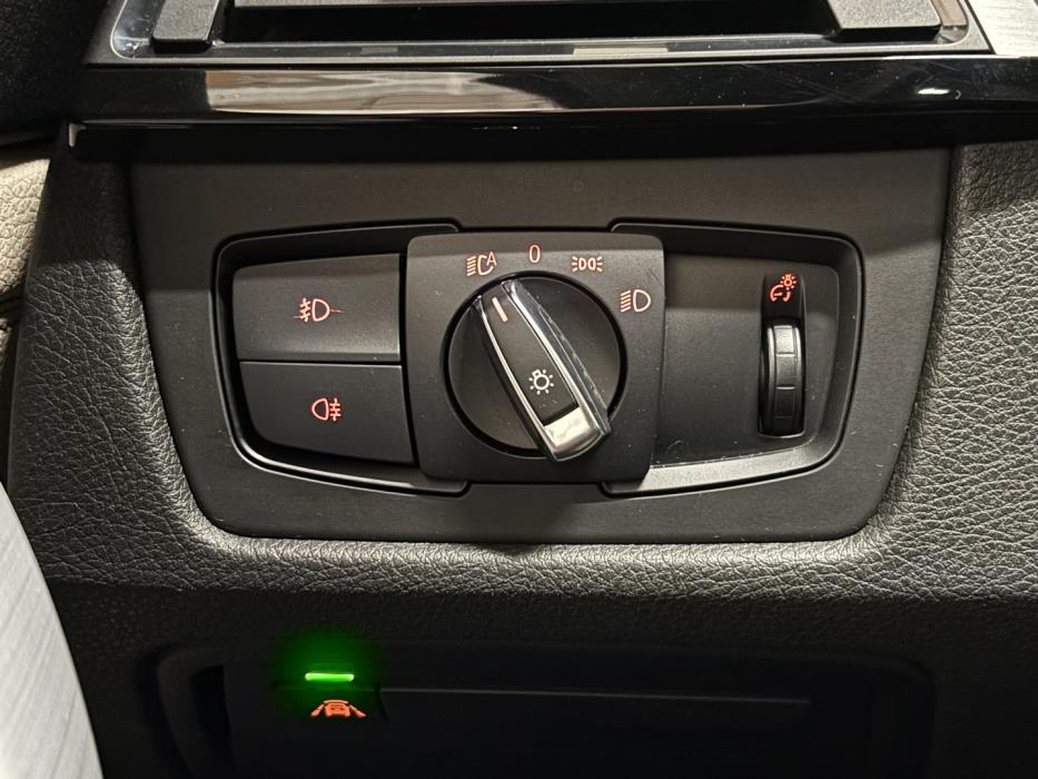 BMW 330 Gran Turismo 2014