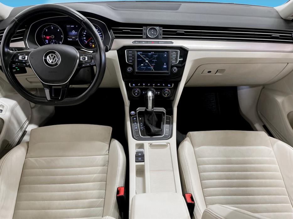 VOLKSWAGEN Passat 2015