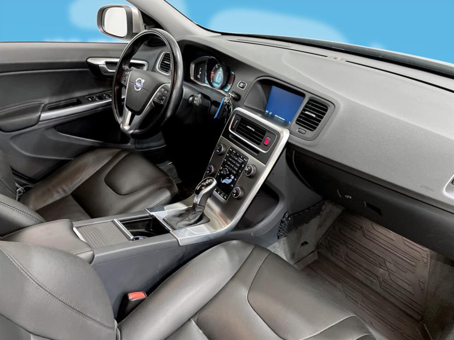 VOLVO V60 2014