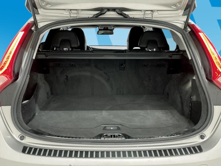 VOLVO V60 2014