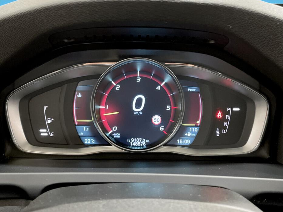 VOLVO V60 2014