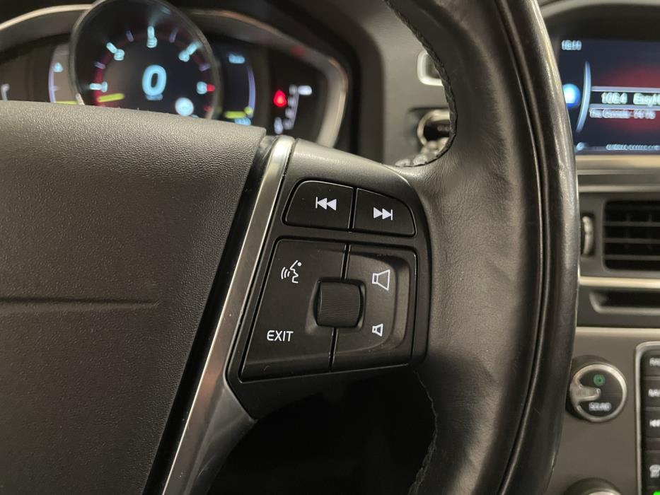 VOLVO V60 2014