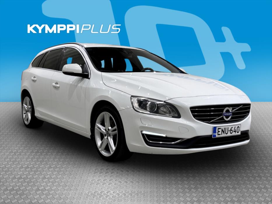 VOLVO V60 2015