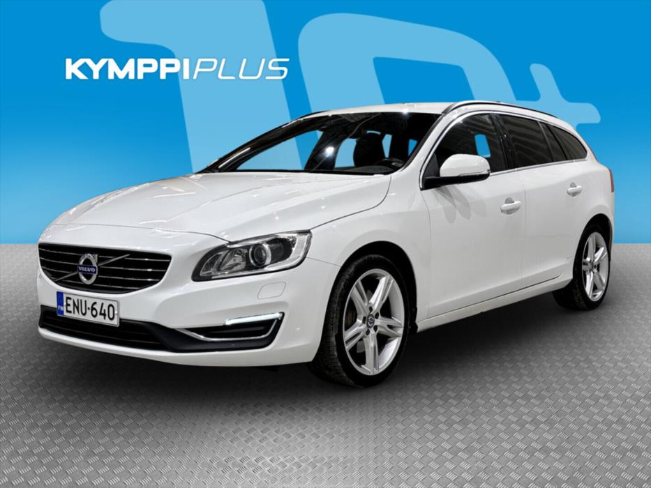 VOLVO V60 2015