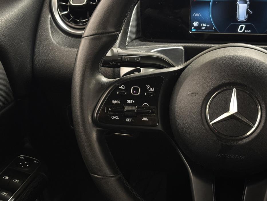 MERCEDES-BENZ GLB 2020