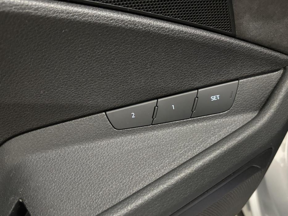 AUDI e-tron 2020