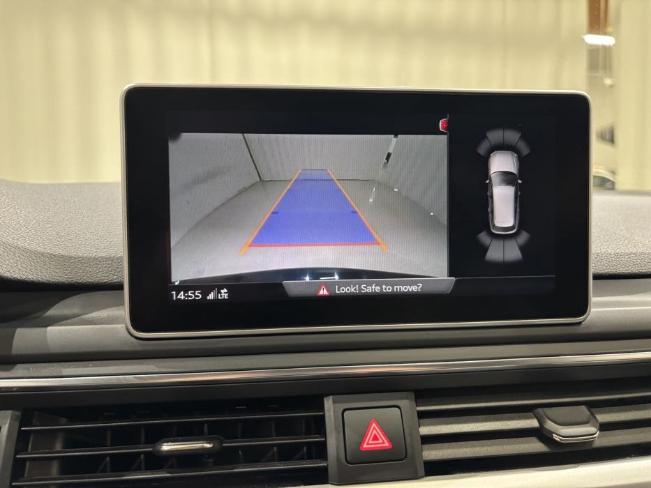 AUDI A4 2017