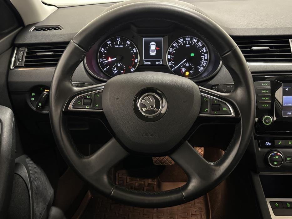SKODA Octavia 2015