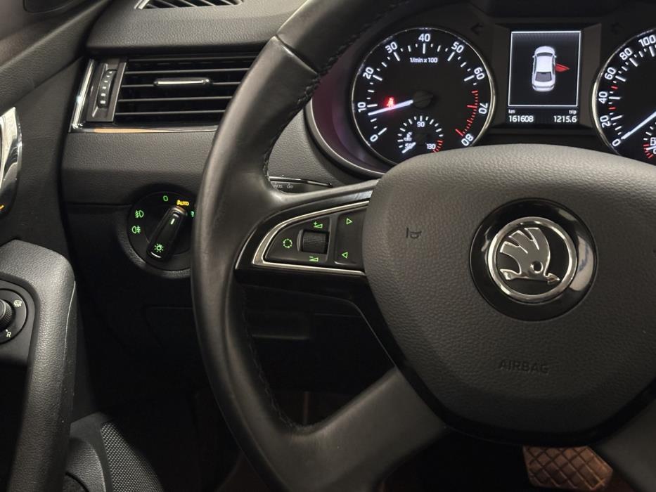 SKODA Octavia 2015