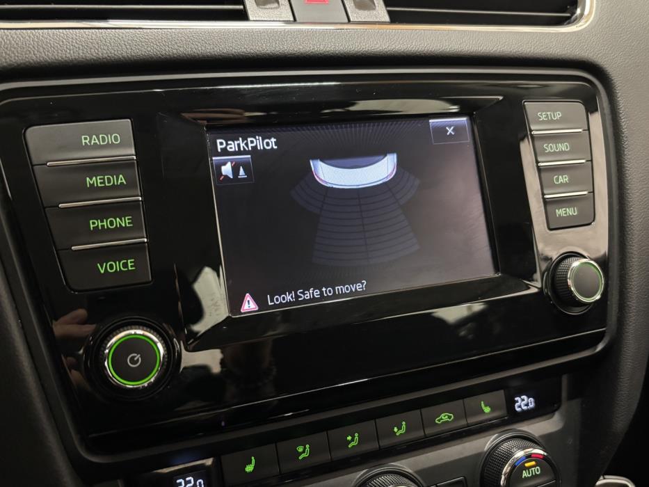 SKODA Octavia 2015