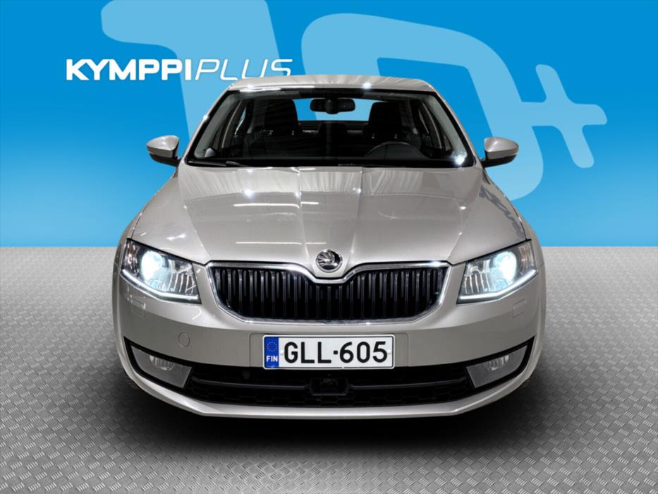 SKODA Octavia 2015