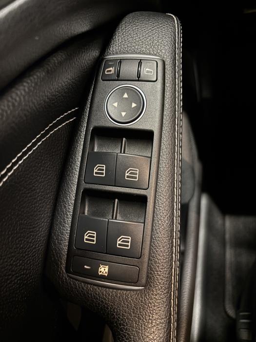 MERCEDES-BENZ CLA 2016