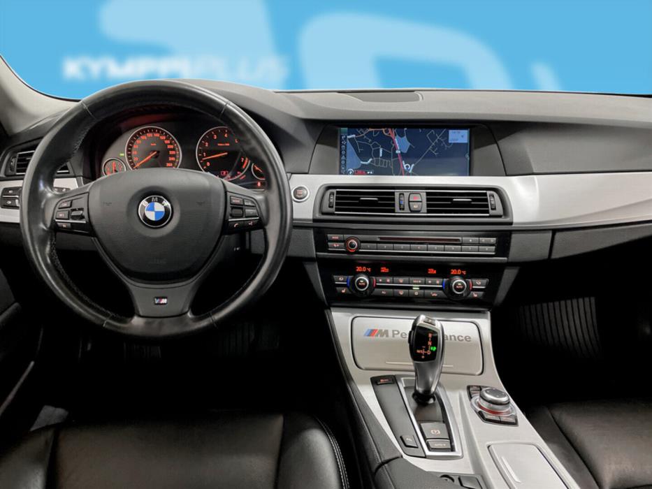 BMW 523 2011