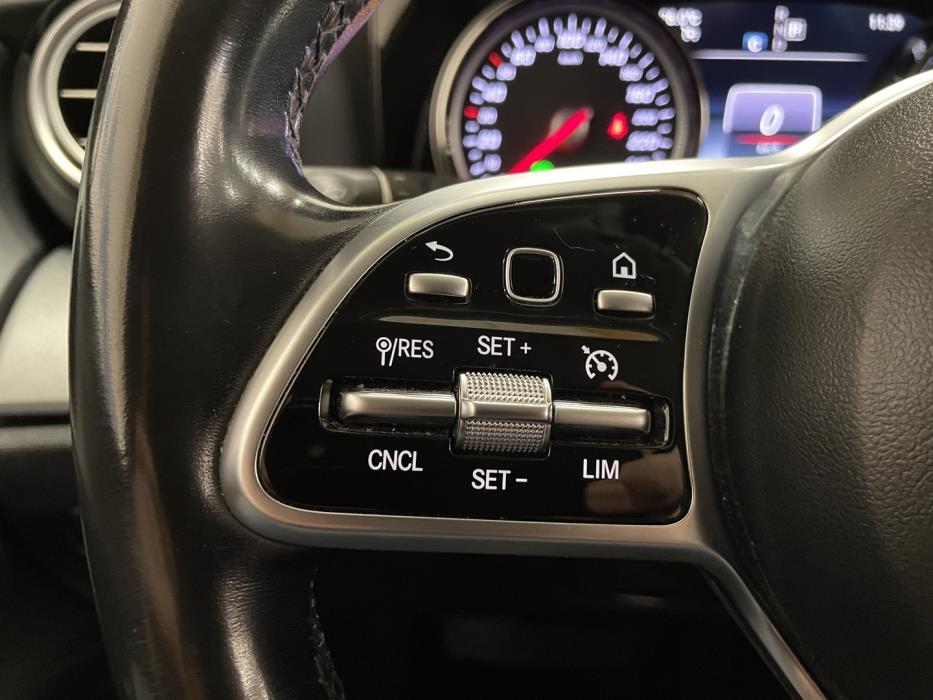 MERCEDES-BENZ E 2019