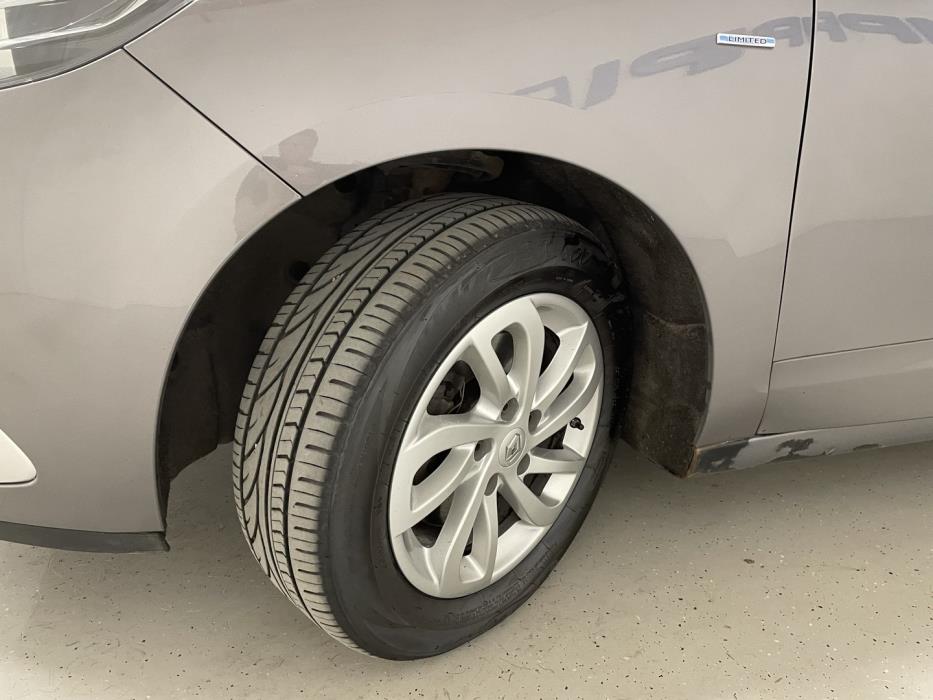 RENAULT Grand Scenic 2015