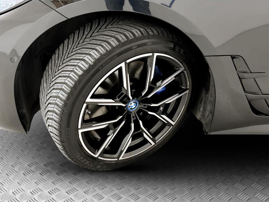 BMW i4 2022