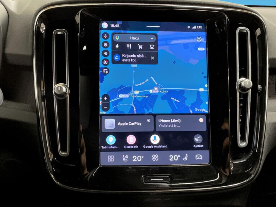 VOLVO C40 2023
