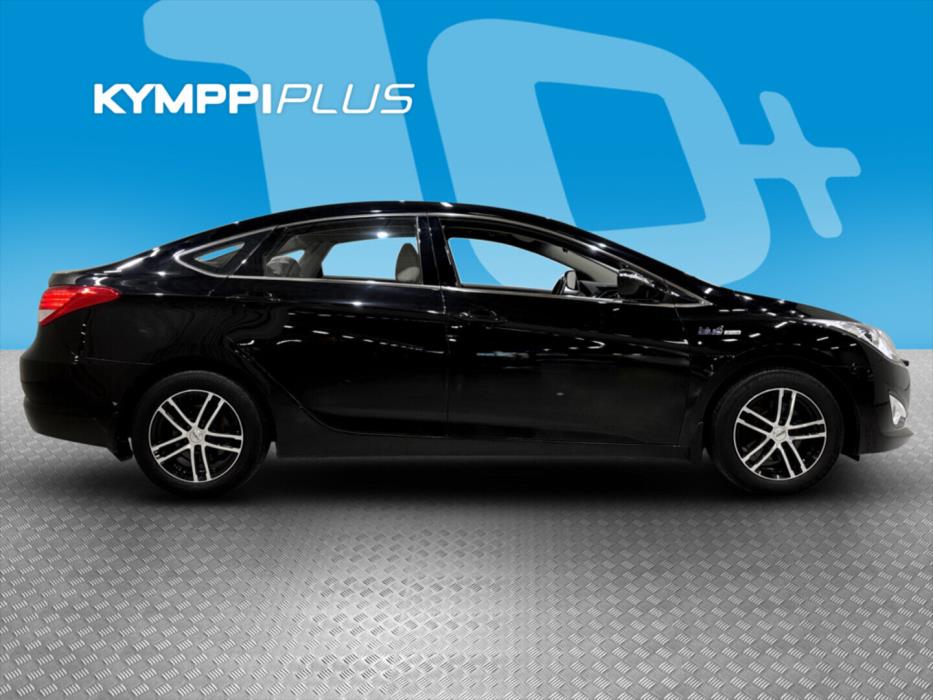 HYUNDAI i40 2013