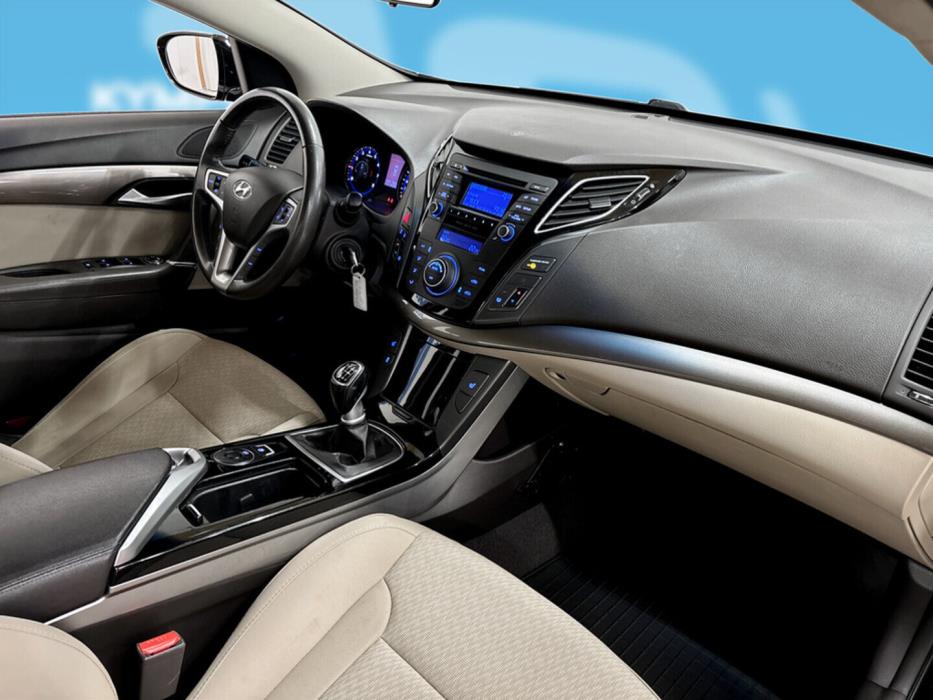 HYUNDAI i40 2013