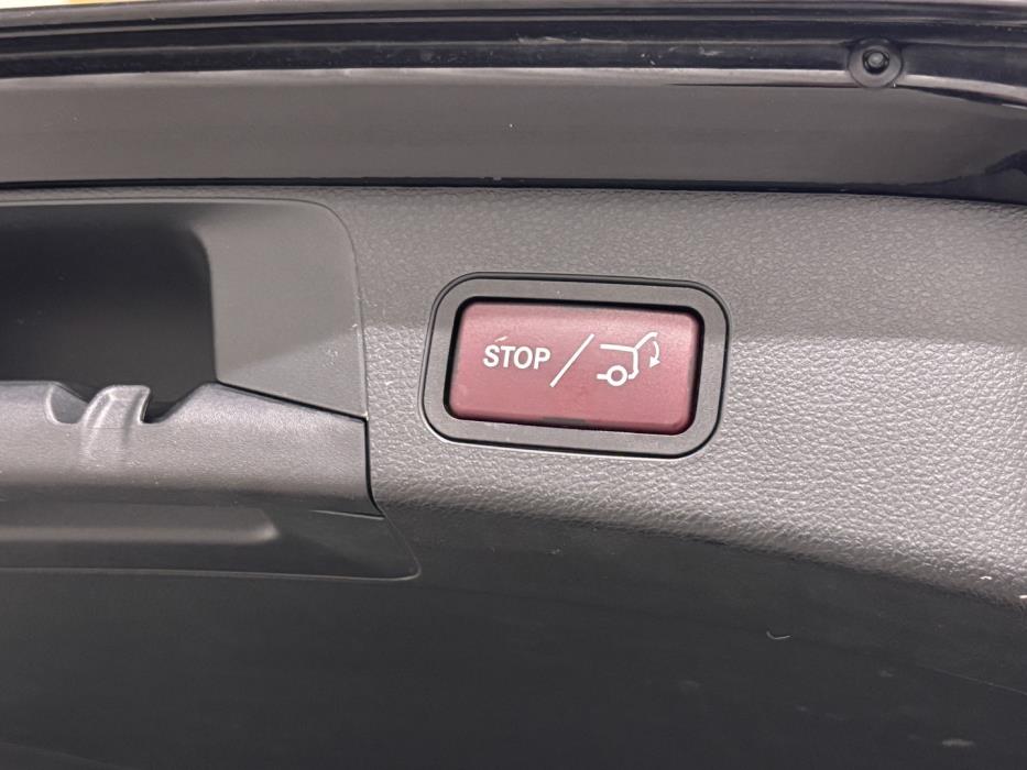 MERCEDES-BENZ C 43 AMG 2016