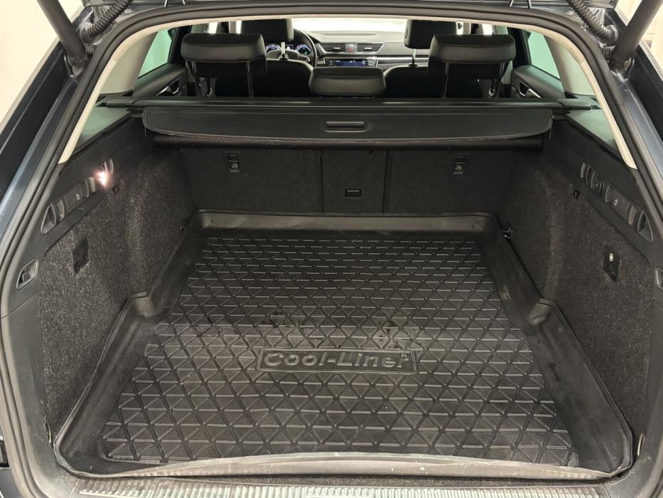 SKODA Superb 2016