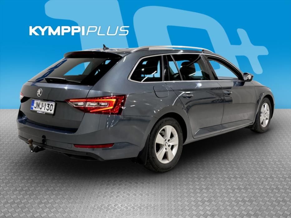 SKODA Superb 2016