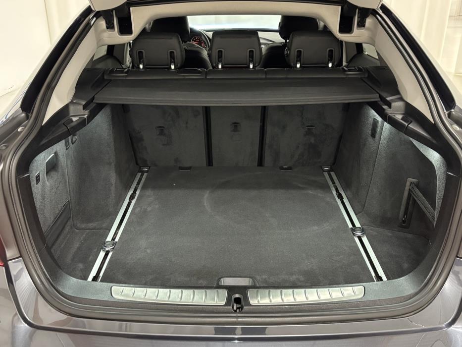 BMW 320 Gran Turismo 2019