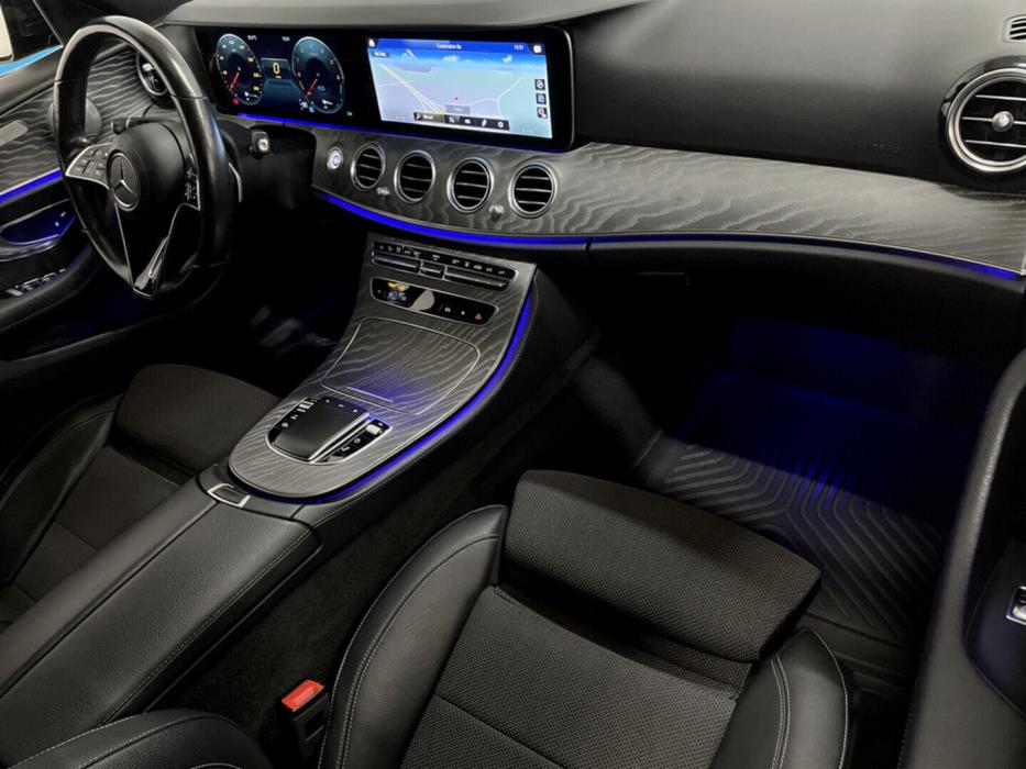 MERCEDES-BENZ E 2021