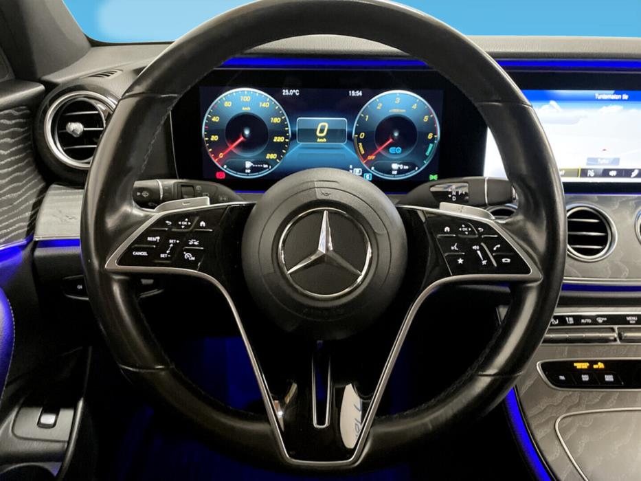 MERCEDES-BENZ E 2021