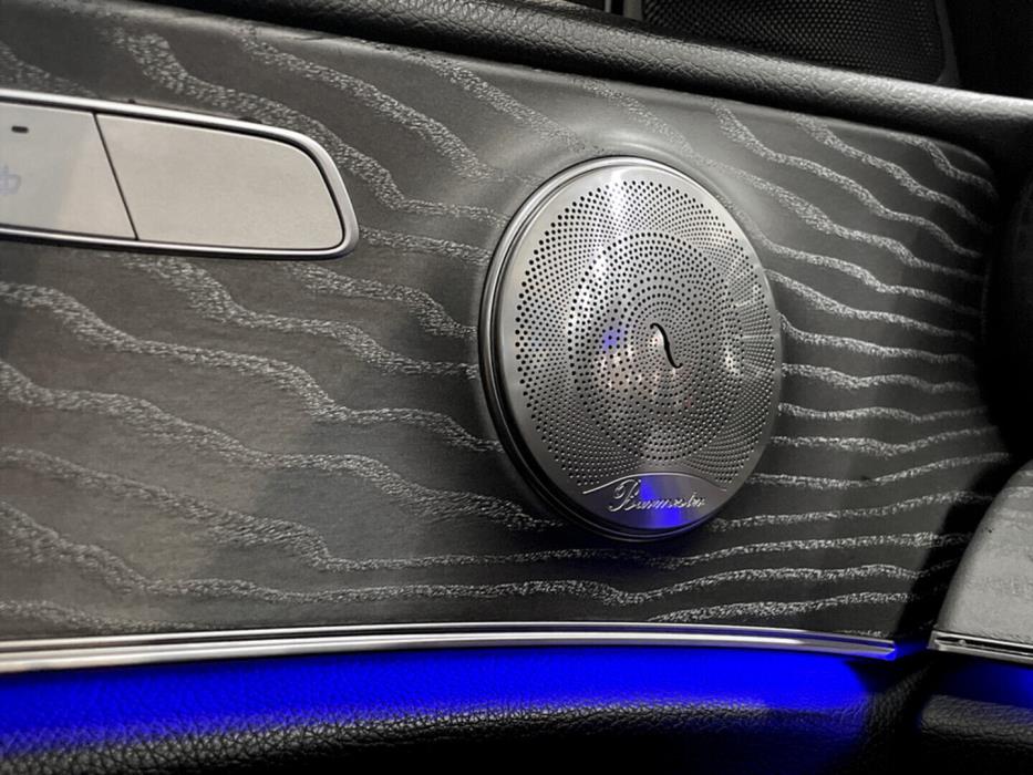 MERCEDES-BENZ E 2021