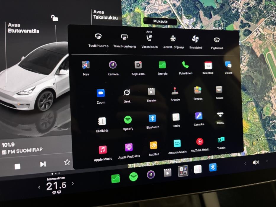 TESLA Model Y 2022