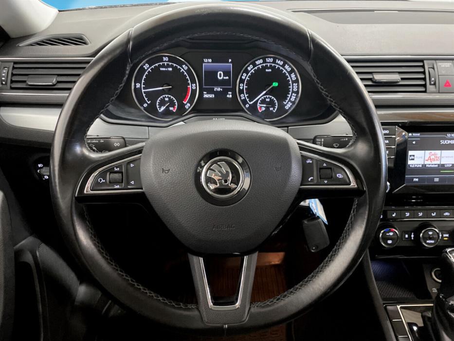 SKODA Superb 2017