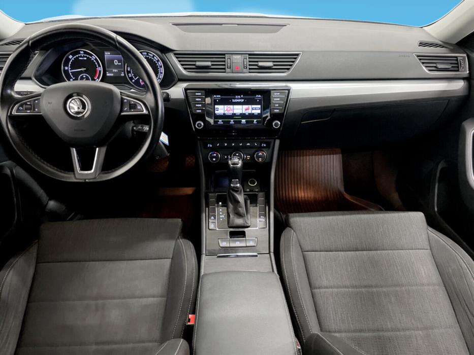 SKODA Superb 2017