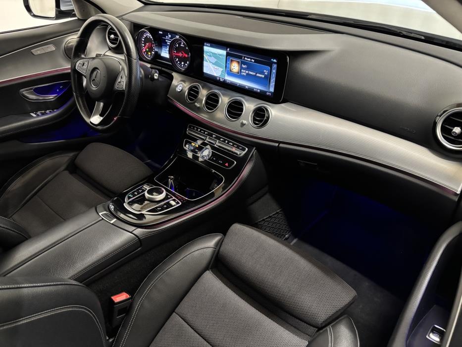 MERCEDES-BENZ E 2017