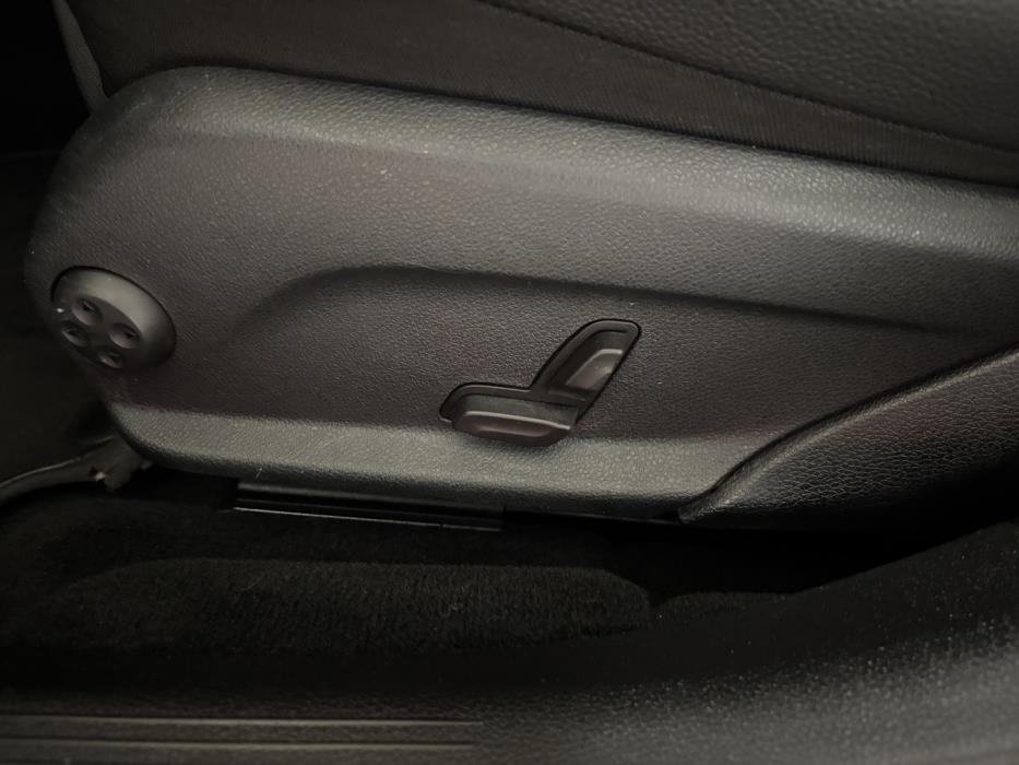 MERCEDES-BENZ E 2017