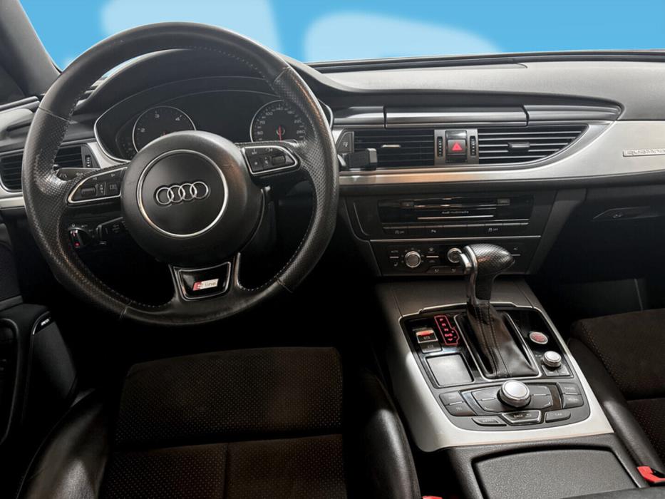AUDI A6 2012