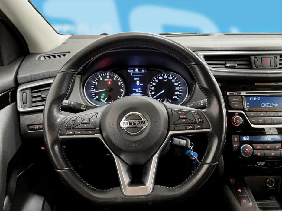 NISSAN Qashqai 2018