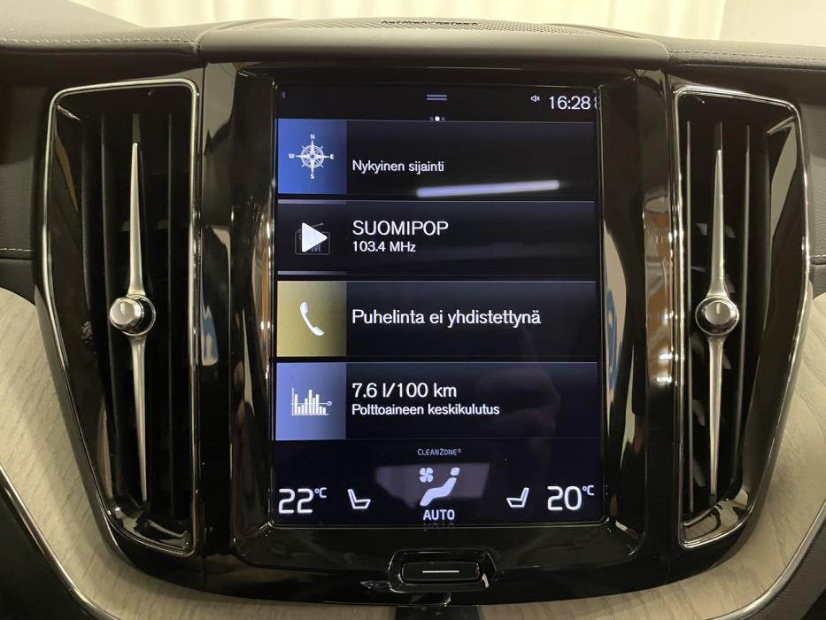 VOLVO XC60 2021