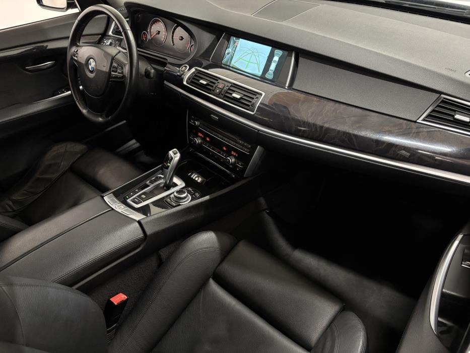 BMW 530 2013