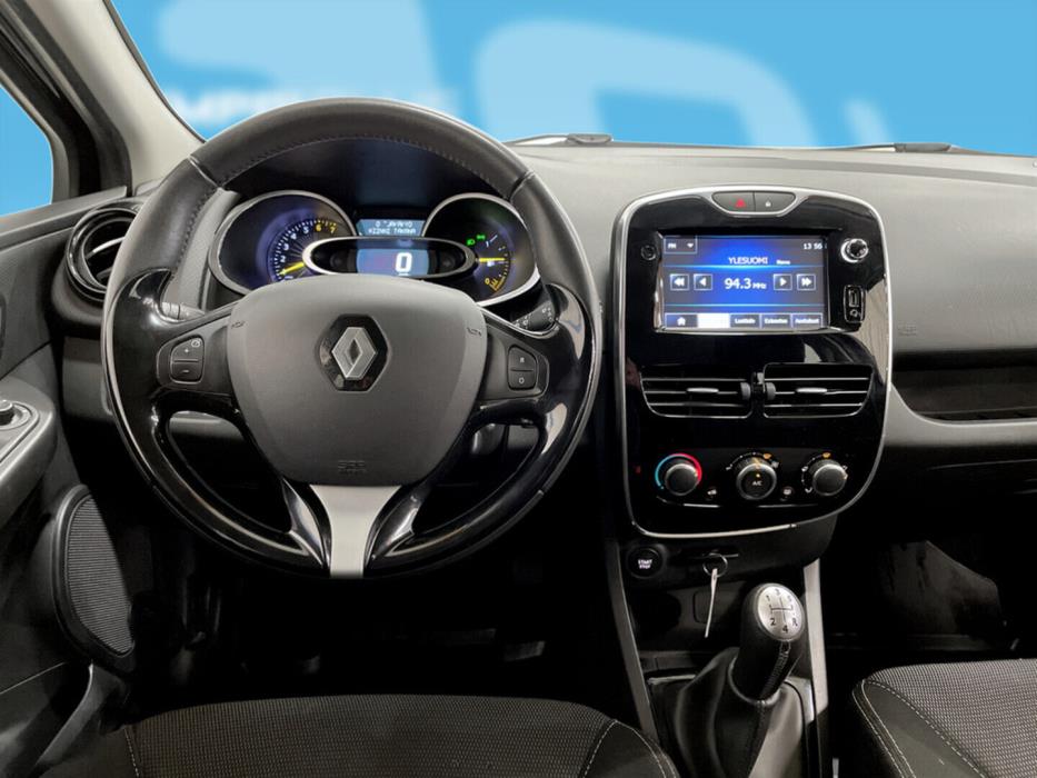 RENAULT Clio 2015