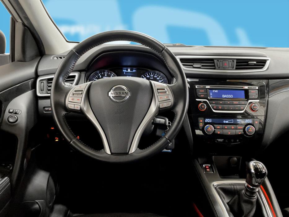 NISSAN Qashqai 2016