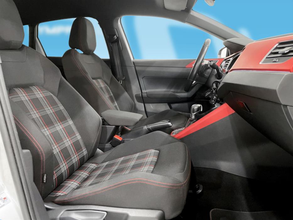 VOLKSWAGEN Polo 2018