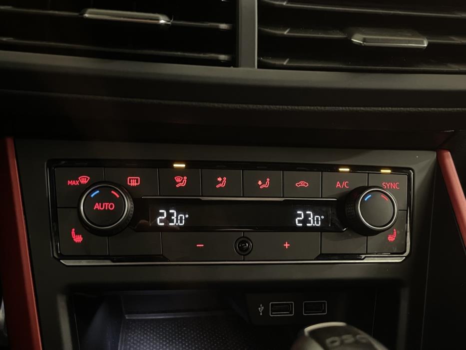 VOLKSWAGEN Polo 2018