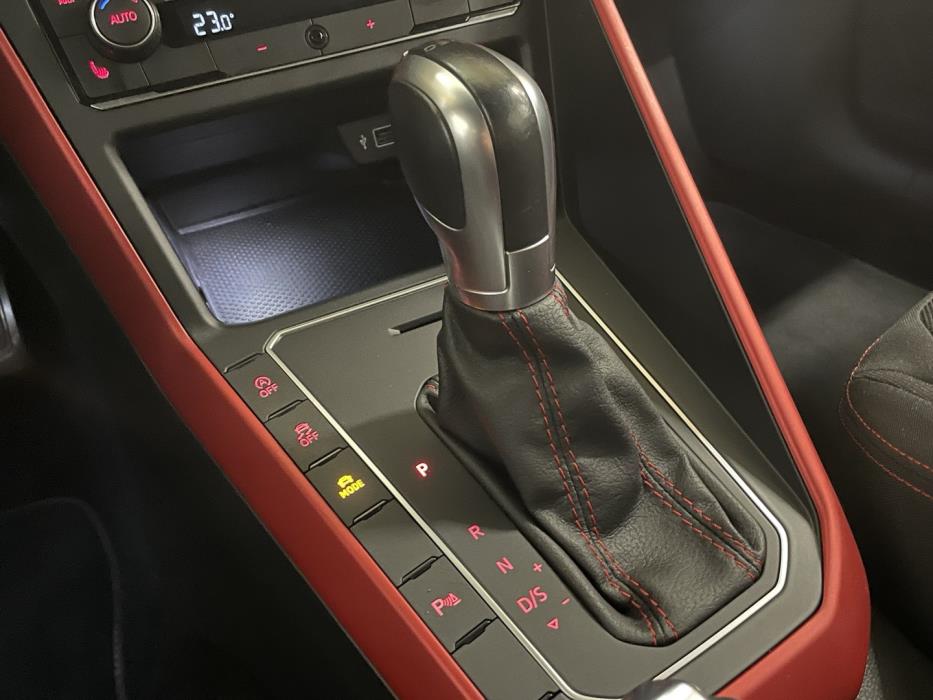 VOLKSWAGEN Polo 2018