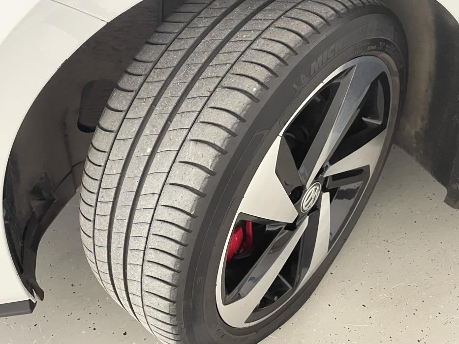 VOLKSWAGEN Polo 2018