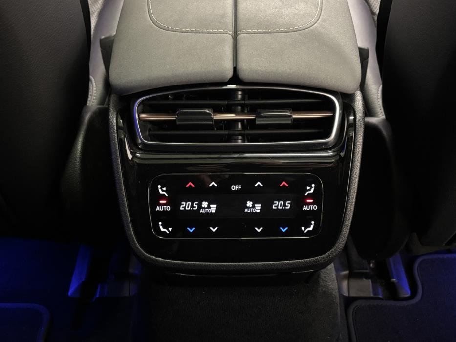 MERCEDES-BENZ EQS 2022