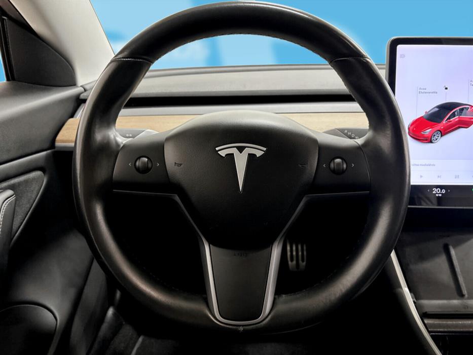 TESLA Model 3 2019