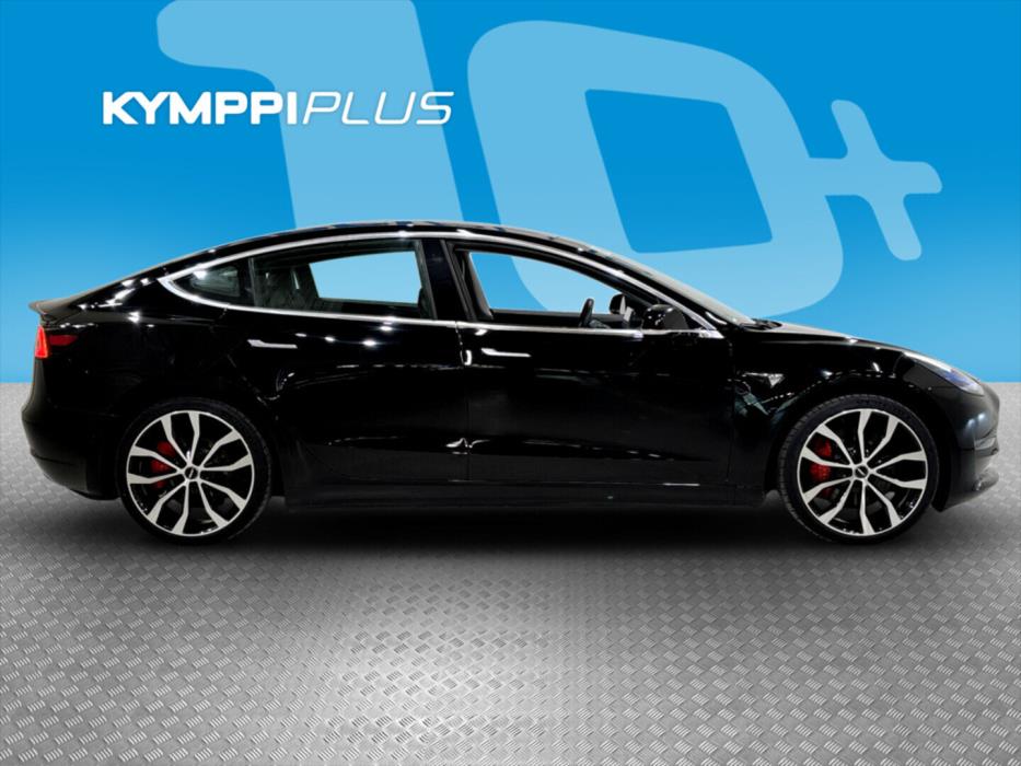 TESLA Model 3 2020