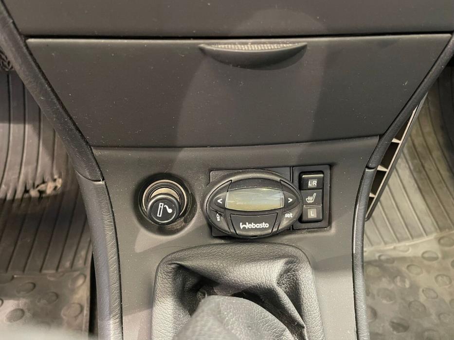 TOYOTA Corolla 2004