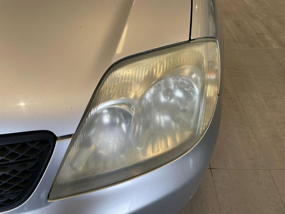 TOYOTA Corolla 2004